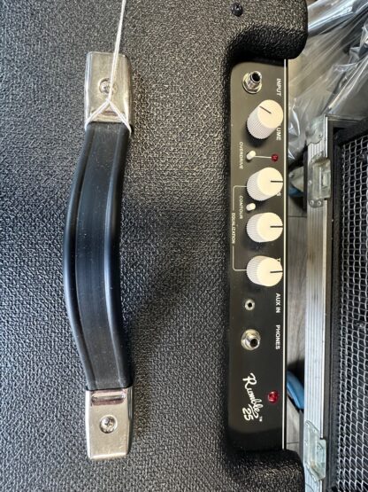 Fender Rumble 25 Combo - obrazek 3