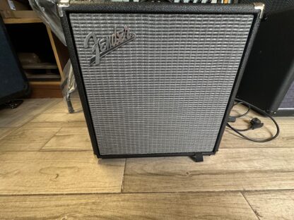 Fender Rumble 25 Combo - obrazek 4