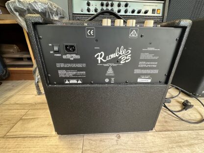Fender Rumble 25 Combo - obrazek 5