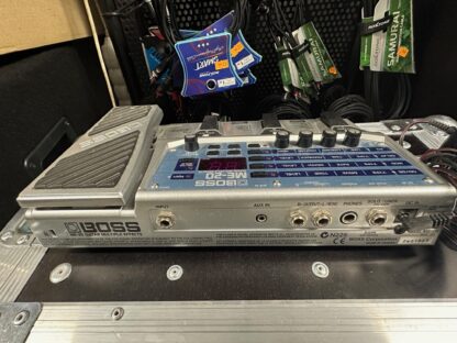 BOSS ME-20 multiefekt gitarowy - obrazek 4