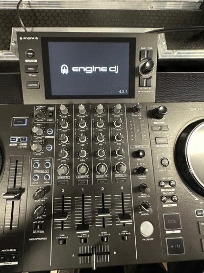 Denon DJ SC Live 4 używany +case - obrazek 6