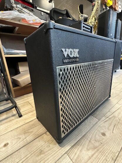 Vox AD100VT Valvetronix wzmacniacz gitarowy używany