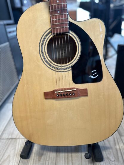Epiphone J-15 EC gitara elektroakustyczna używana + pokrowiec - obrazek 4