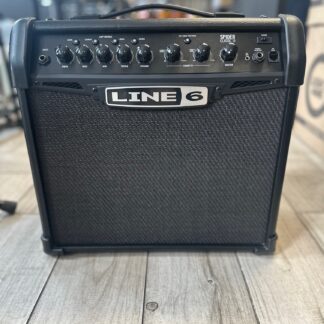 Line6 Spider Classic 15 combo gitarowe używane