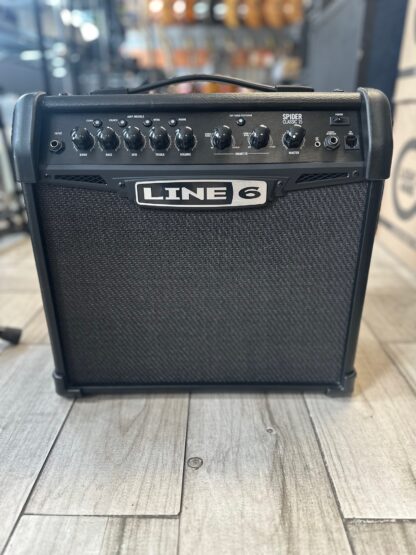 Line6 Spider Classic 15 combo gitarowe używane