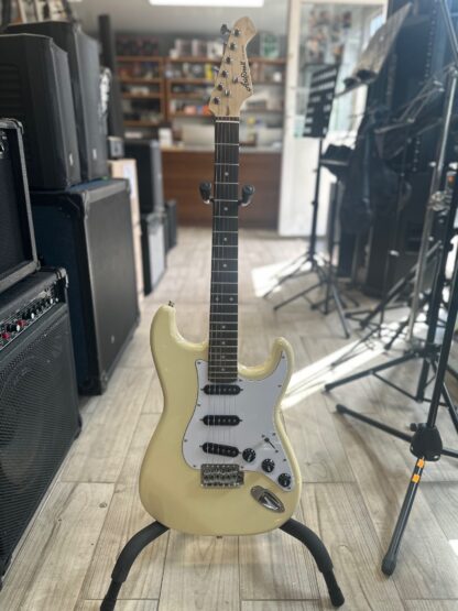 Aria Pro II STG Series White Gitara Elektryczna używana